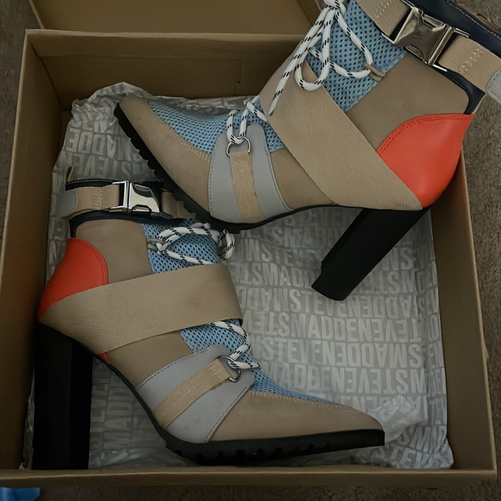 Steve Madden Booties